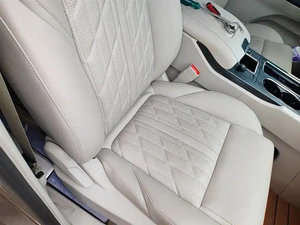 Buick GL8 2023 ES Luxury Comfort Edition — миниатюра 25