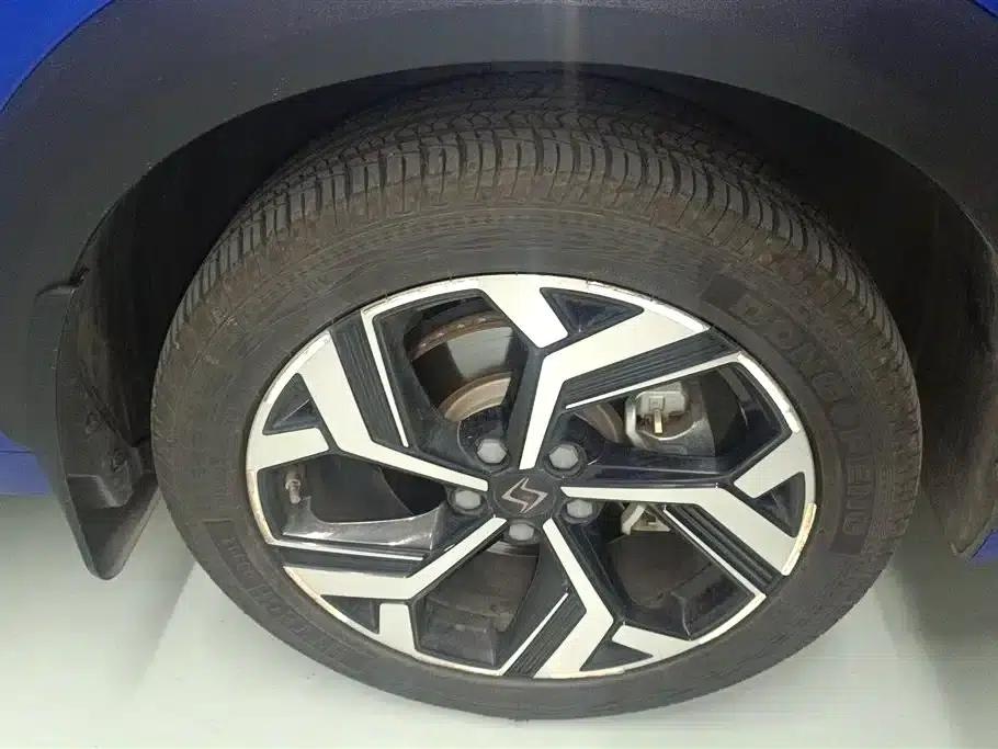 Sihao X8 2021 300T DCT Premium Intelligent Connected Edition 5-seater — миниатюра 6
