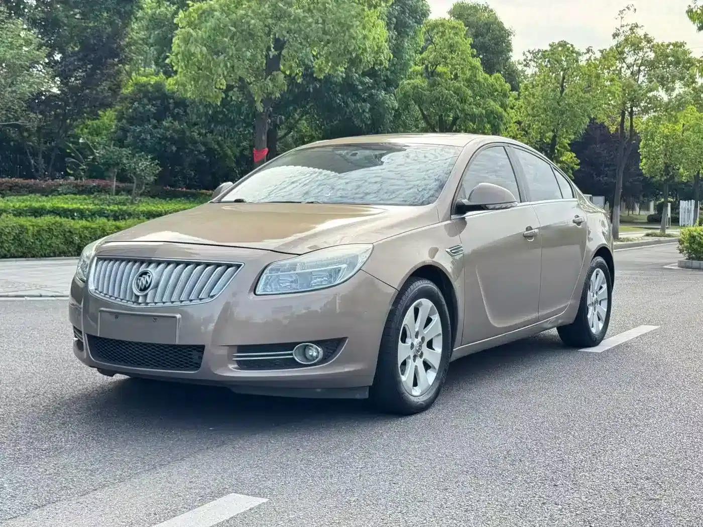 Buick Regal 2011 2.4L SIDI Comfort Edition — миниатюра 1