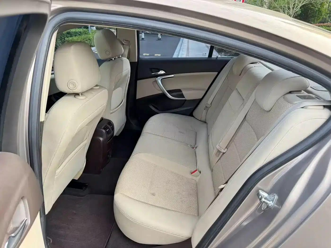 Buick Regal 2011 2.4L SIDI Comfort Edition — миниатюра 9
