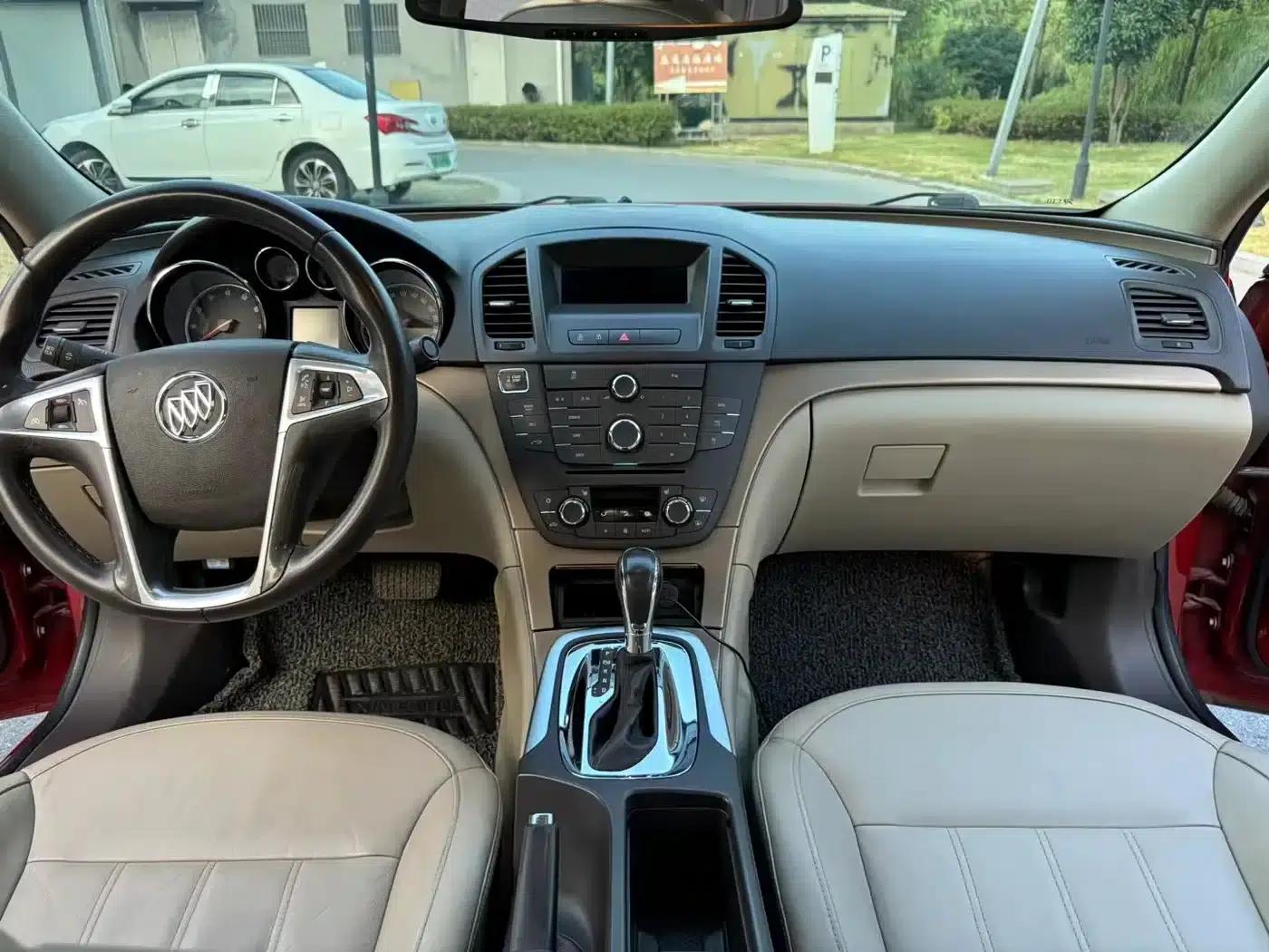 Buick Regal 2012 2.0L Comfort Edition — миниатюра 8