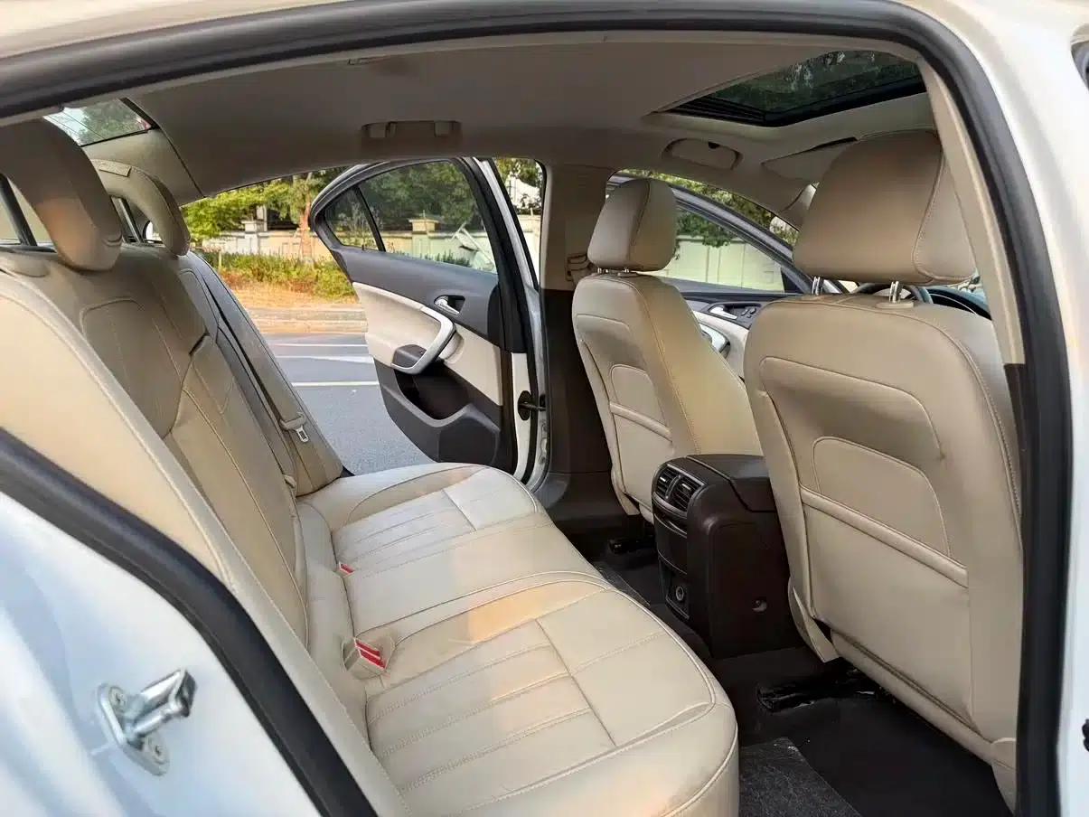 Buick Regal 2014 2.0L Elite Fashion Edition — миниатюра 7