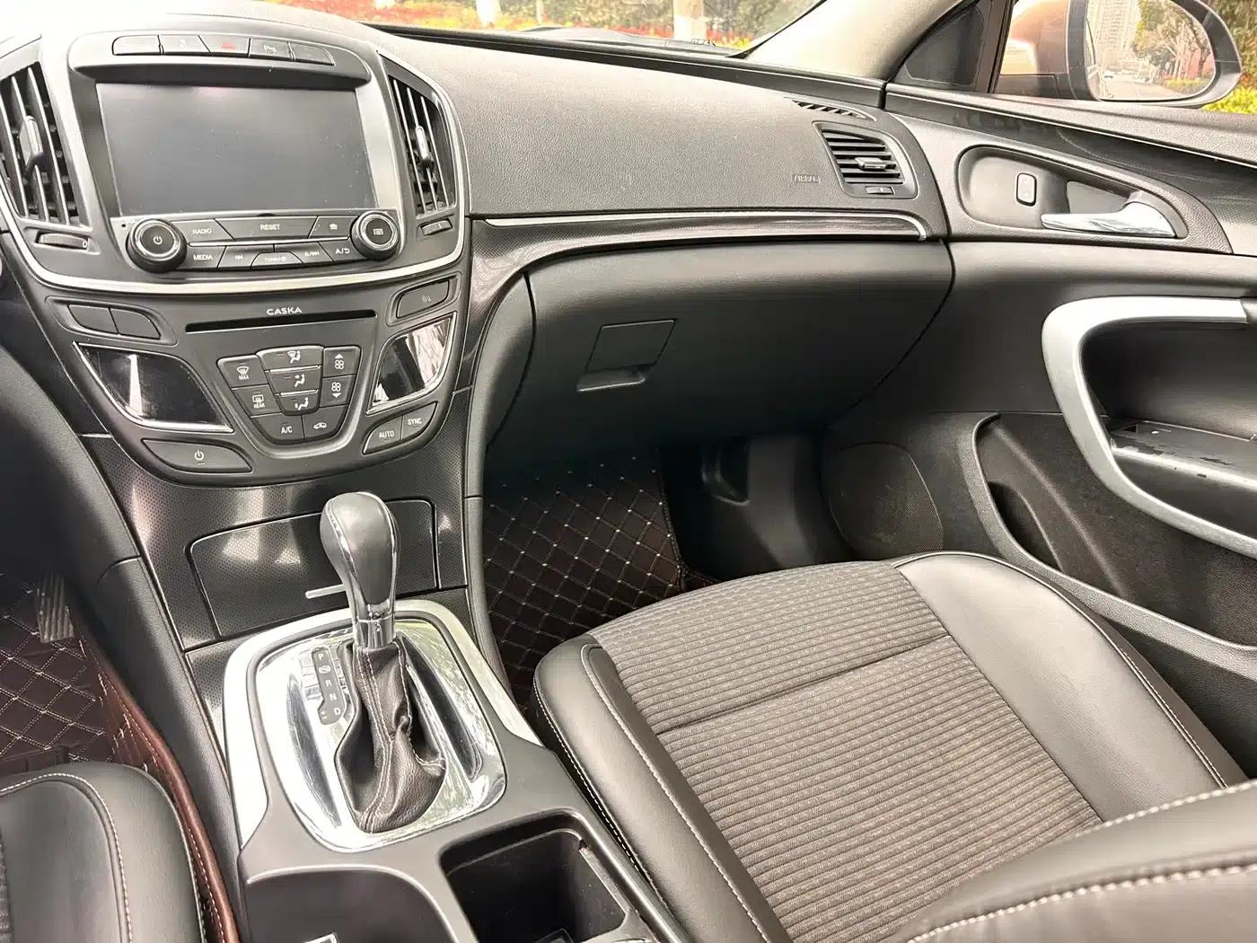 Buick Regal 2015 1.6T Advanced Technology Edition — миниатюра 12