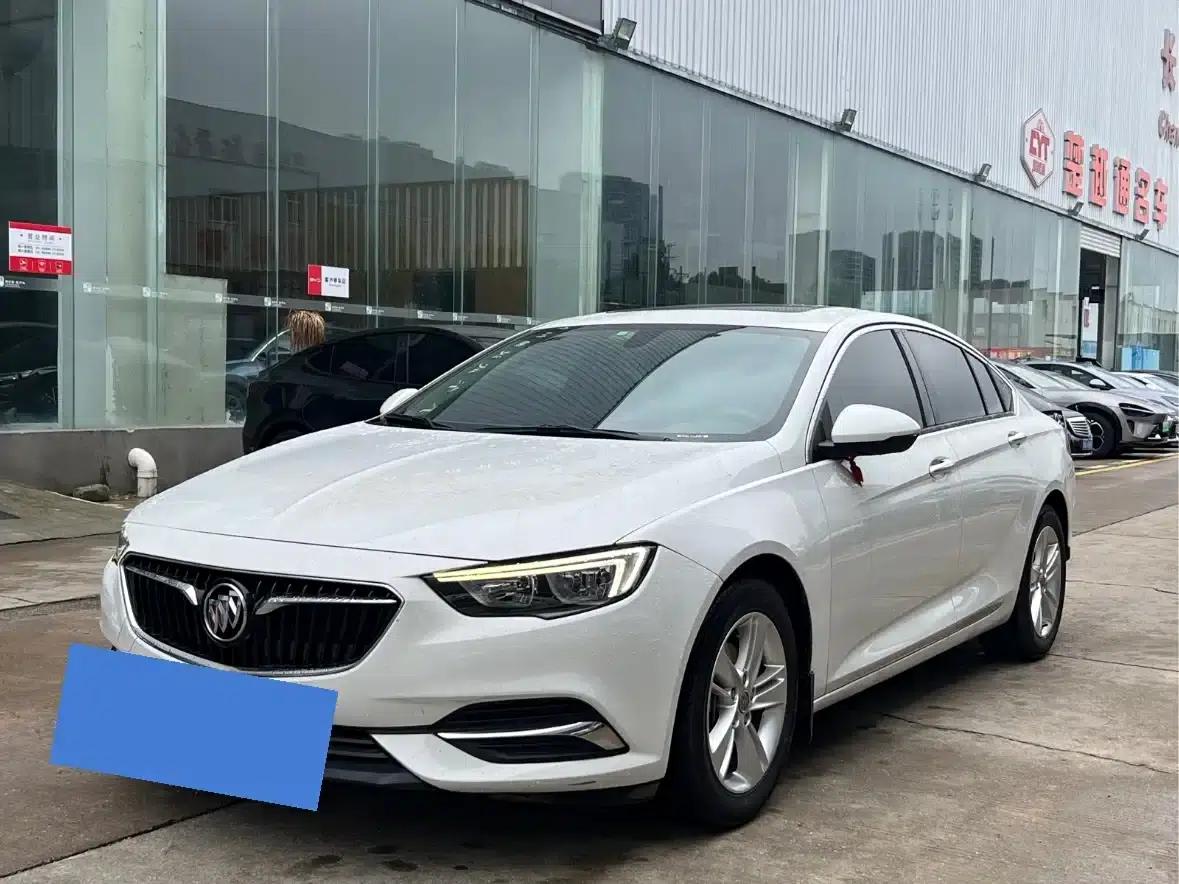 Buick Regal 2017 20T Elite — миниатюра 1