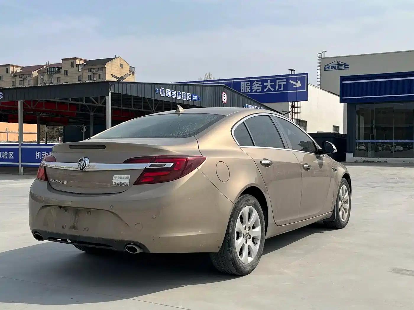 Buick Regal 2015 1.6T Elite Technology Edition — миниатюра 14