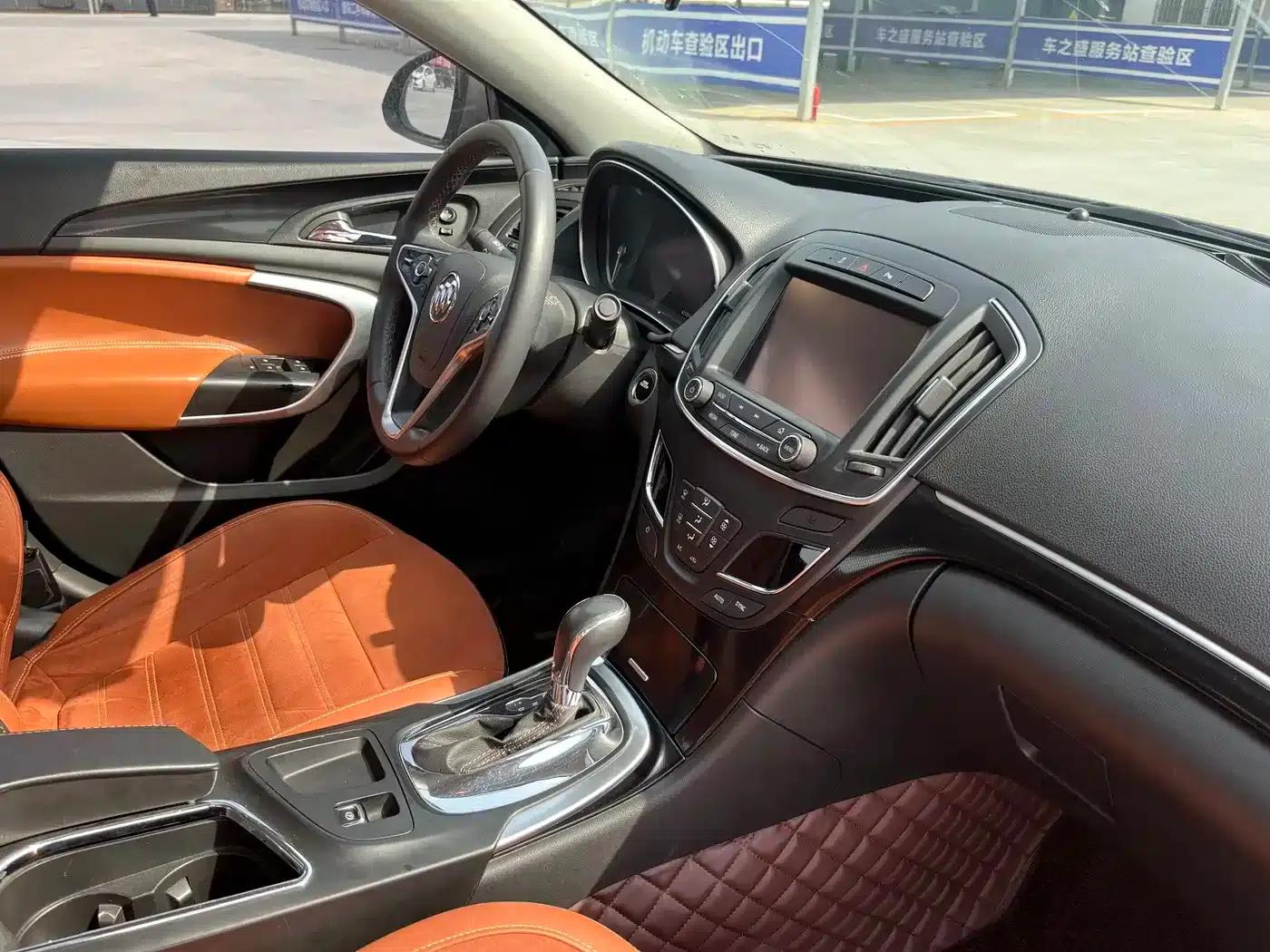 Buick Regal 2015 1.6T Elite Technology Edition — миниатюра 10