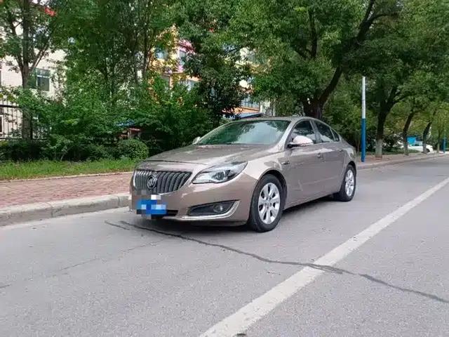 Buick Regal 2015 1.6T Elite Technology Edition