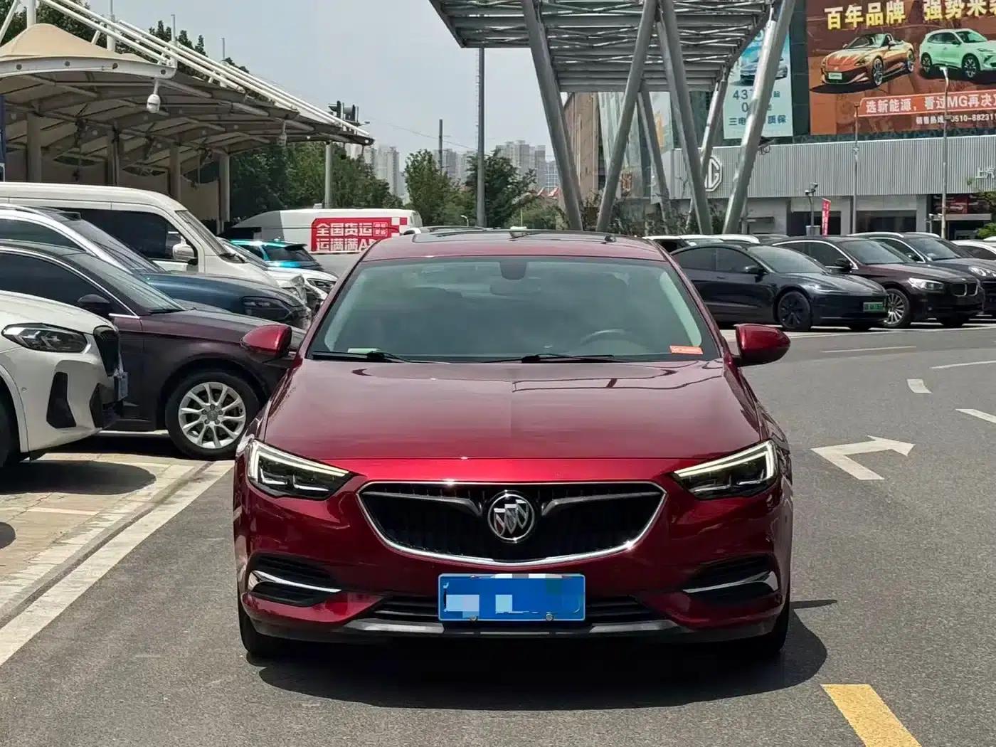 Buick Regal 2017 20T Luxury — миниатюра 2