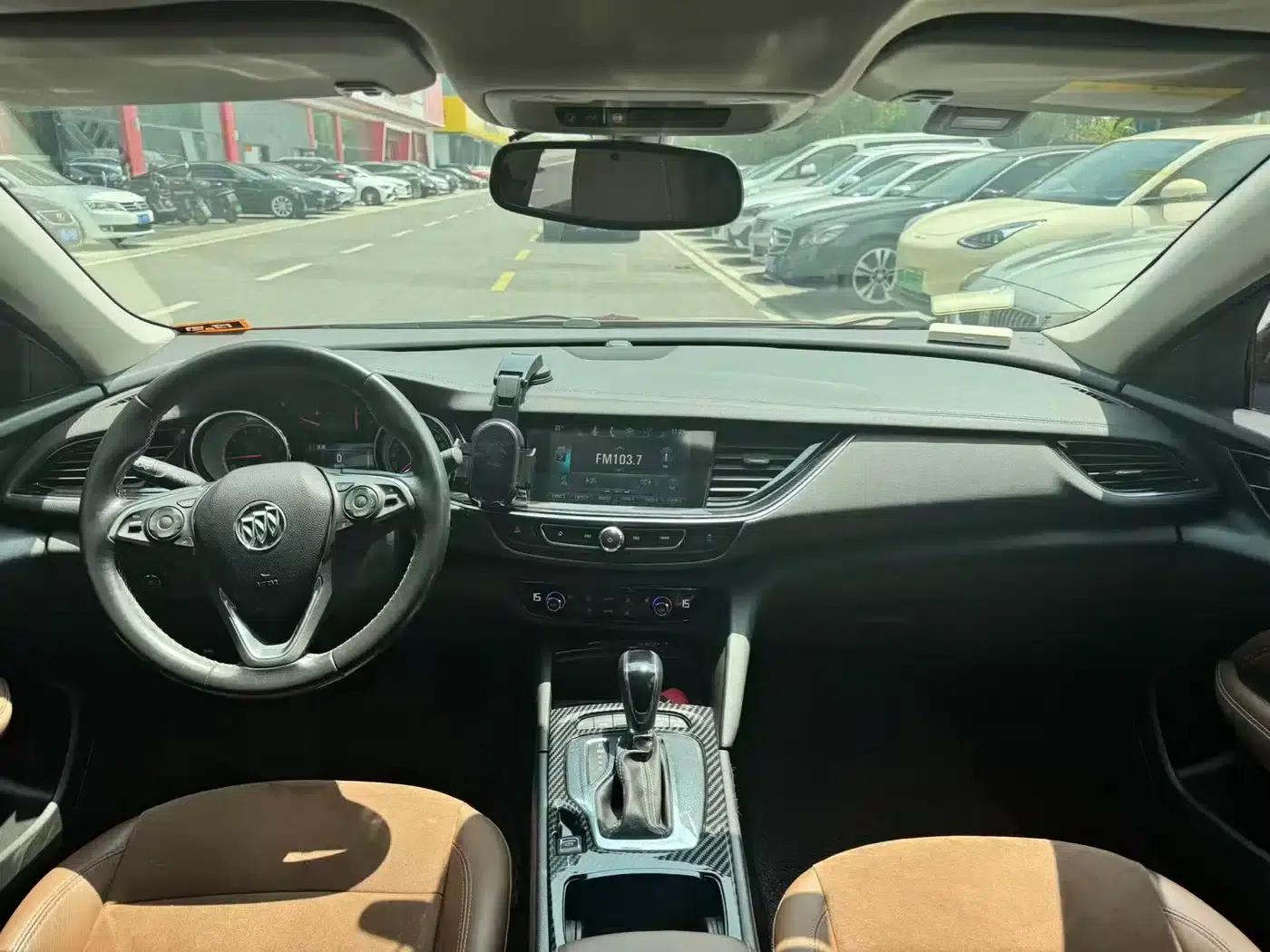 Buick Regal 2017 20T Luxury — миниатюра 7
