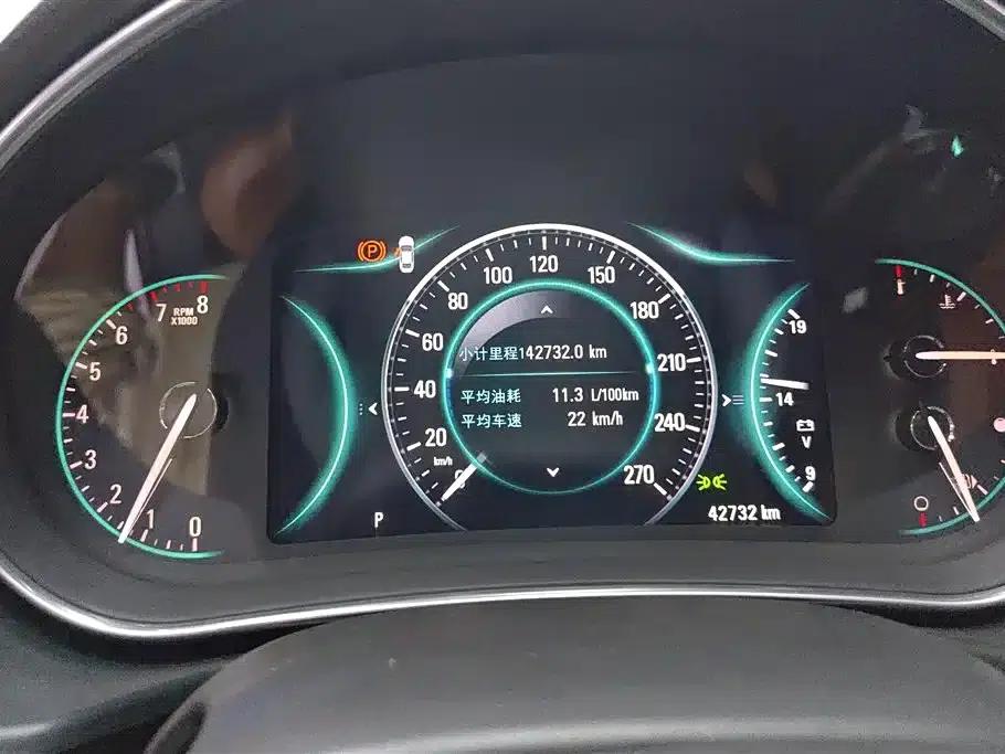 Buick Regal 2015 1.6T Elite Technology Edition — миниатюра 14