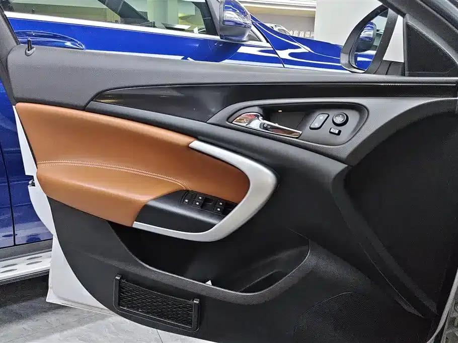 Buick Regal 2015 1.6T Elite Technology Edition — миниатюра 7