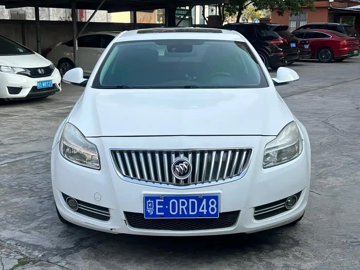 Buick Regal 2012 1.6T Manual Elite Sport Edition — миниатюра 2