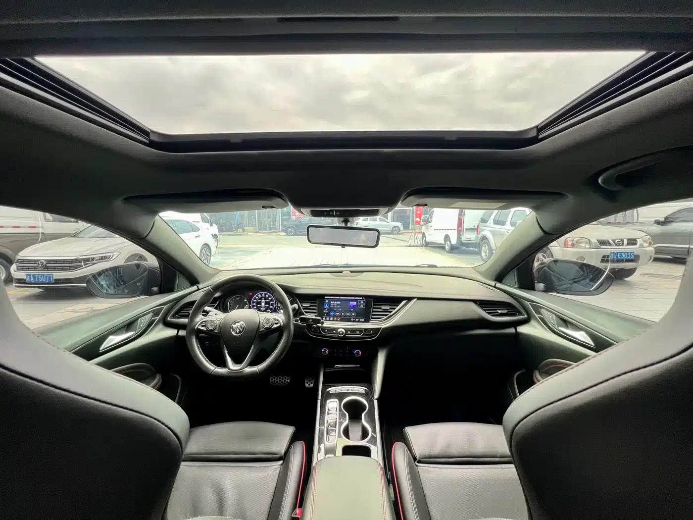 Buick Regal 2021 GS 28T Elite — миниатюра 11