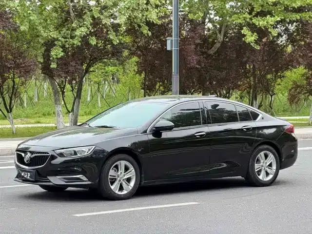 Buick Regal 2019 20T Elite (National V Emission Standard)