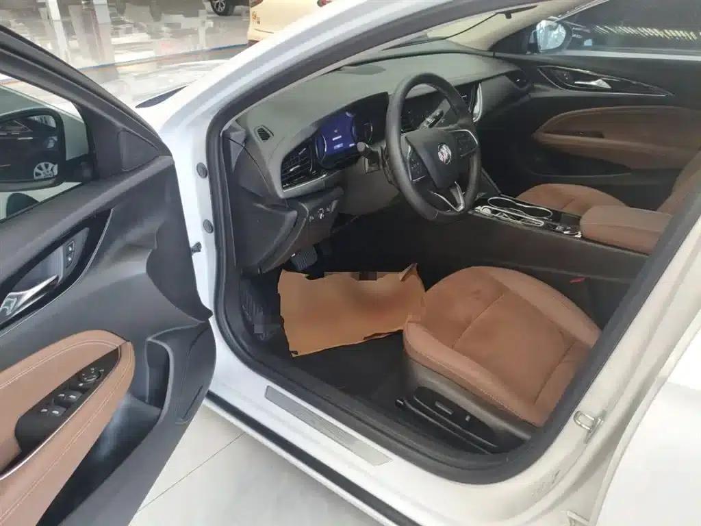 Buick Regal 2020 552T Luxury Edition — миниатюра 16