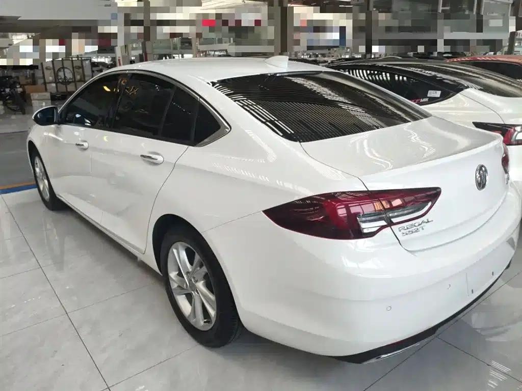Buick Regal 2020 552T Luxury Edition — миниатюра 5