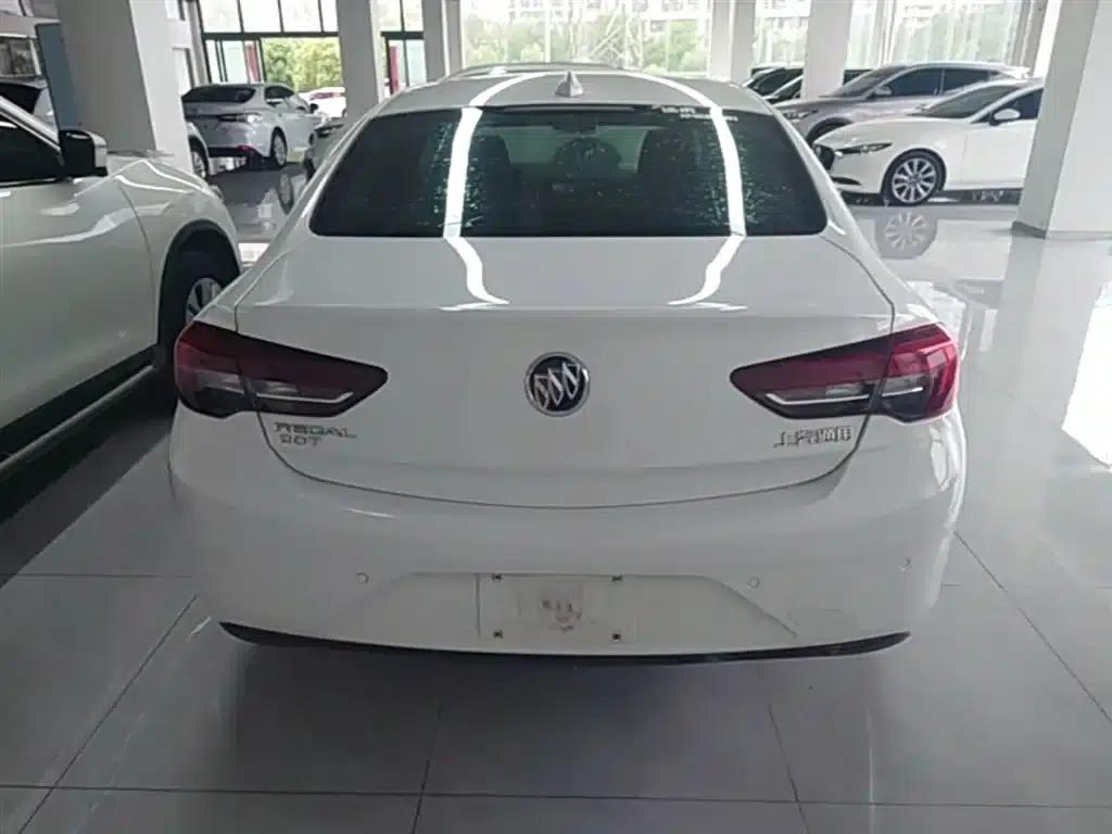 Buick Regal 2019 20T Elite Edition (China VI Emission Standard) — миниатюра 6
