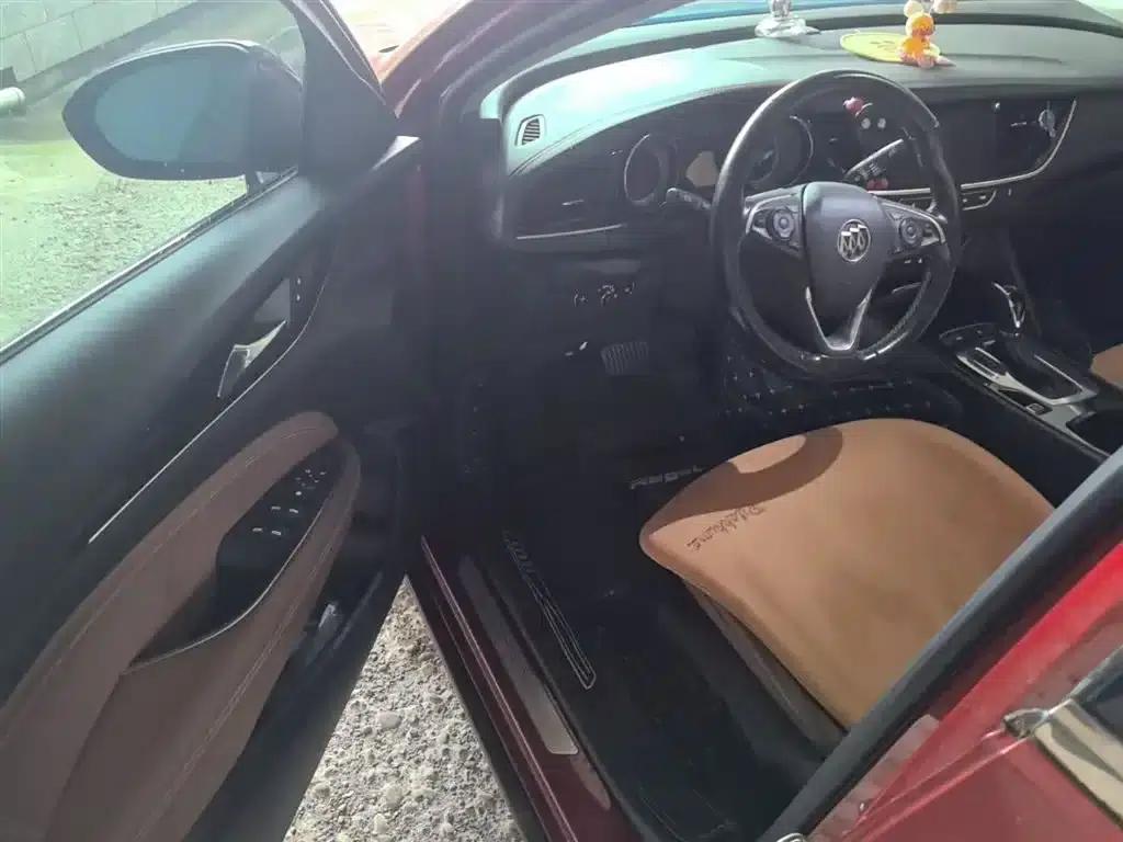 Buick Regal 2017 20T Elite — миниатюра 16