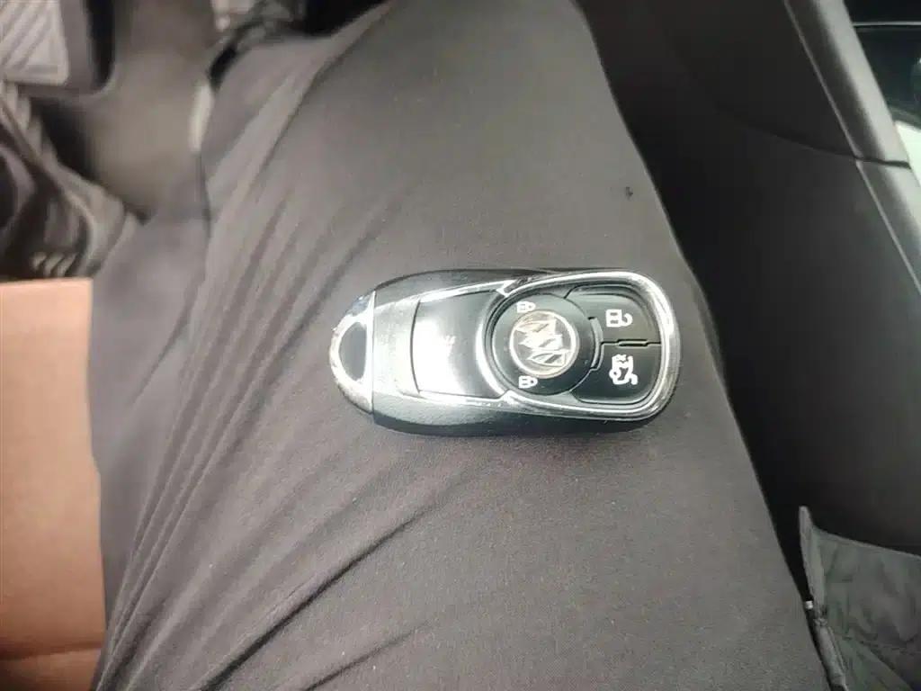 Buick Regal 2022 552T Smart Edition — миниатюра 9
