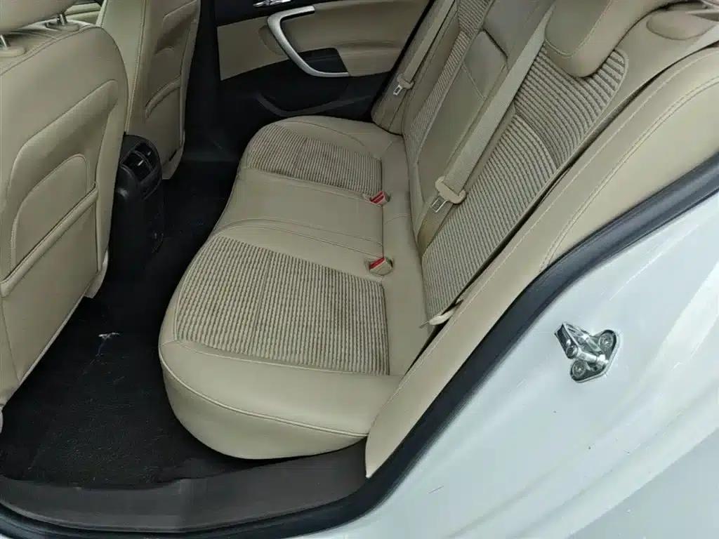 Buick Regal 2015 2.0L Leading Fashion Edition — миниатюра 13