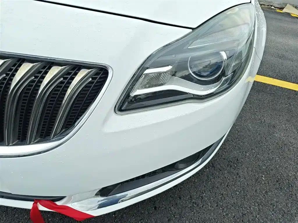Buick Regal 2015 2.0L Leading Fashion Edition — миниатюра 18