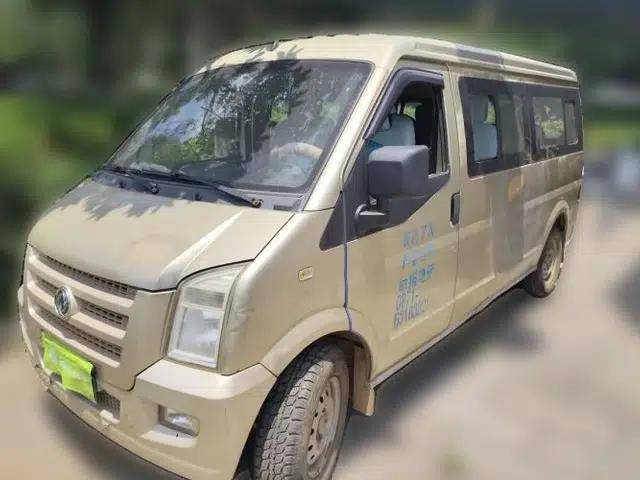Dongfeng Xiaokang C37 2012 1.4L Entrepreneur II Type DK13-06