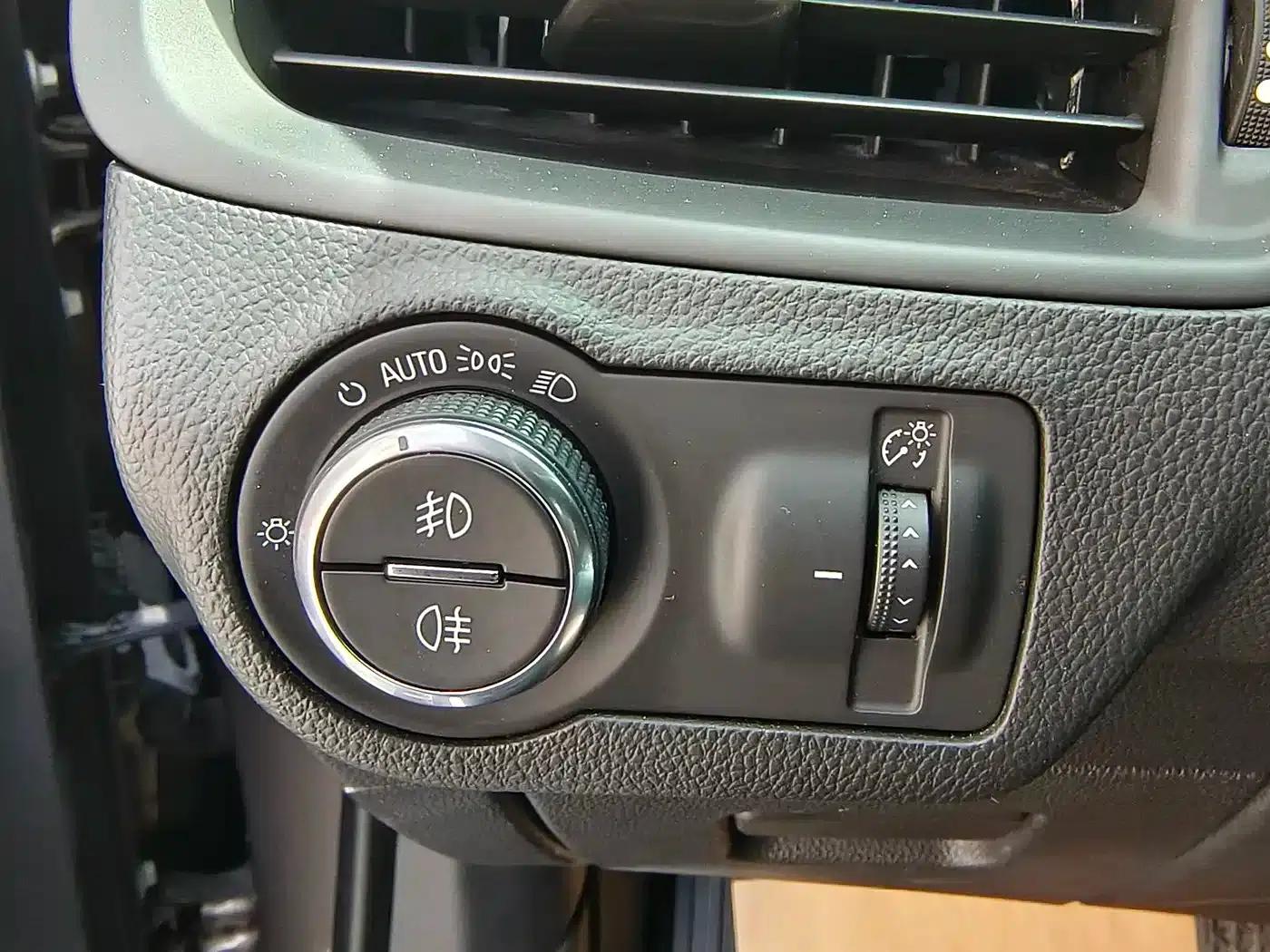 2016 Buick Envision Plus 28T AWD All-Around Sport Flagship — миниатюра 16