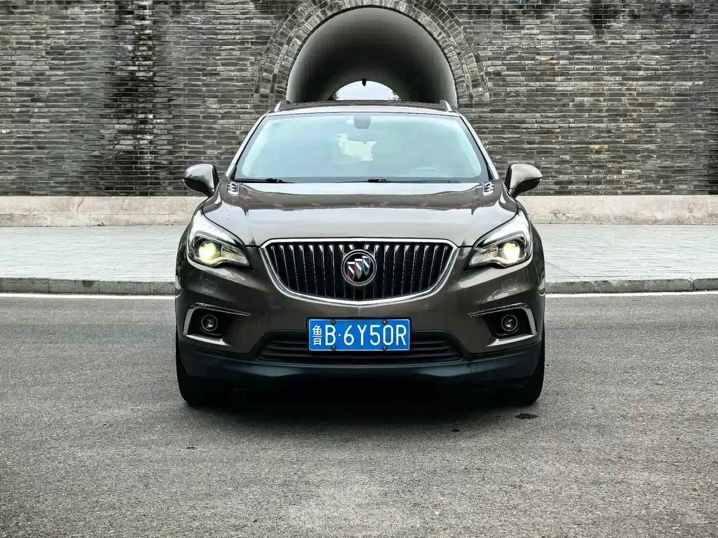 2017 Buick Envision Plus 20T 2WD Luxury — миниатюра 2
