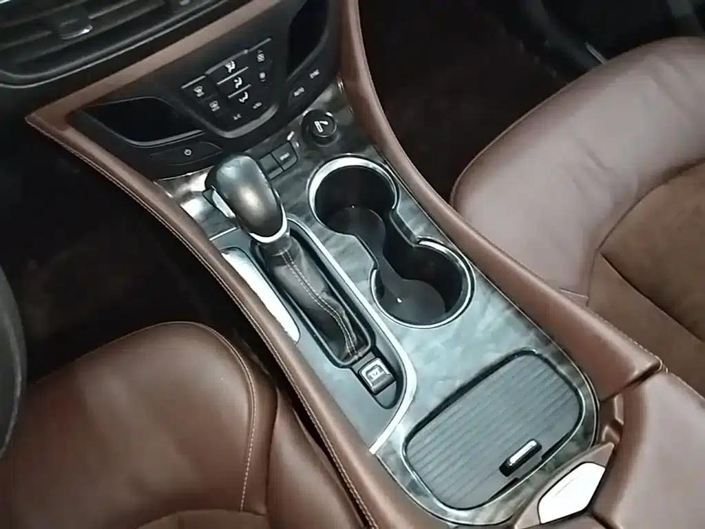 2016 Buick Envision Plus 28T AWD Elite — миниатюра 13