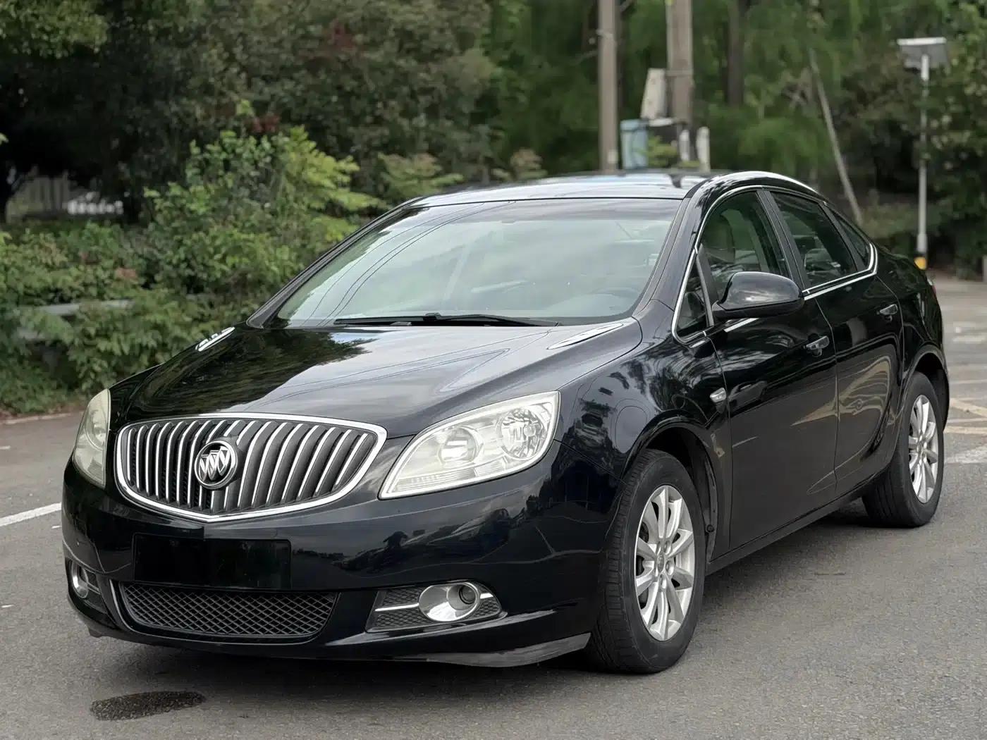 Buick Excelle GT 1.6L Automatic Fashion Edition 2012 — миниатюра 1