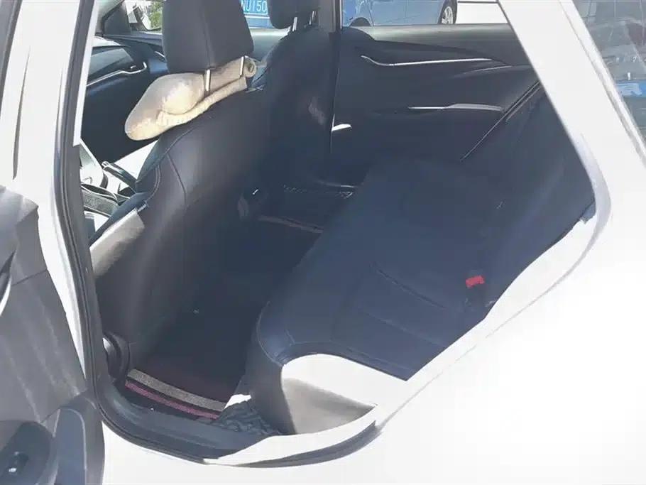 Buick Excelle 2021 Facelift Classic 1.5L Automatic Elite — миниатюра 11