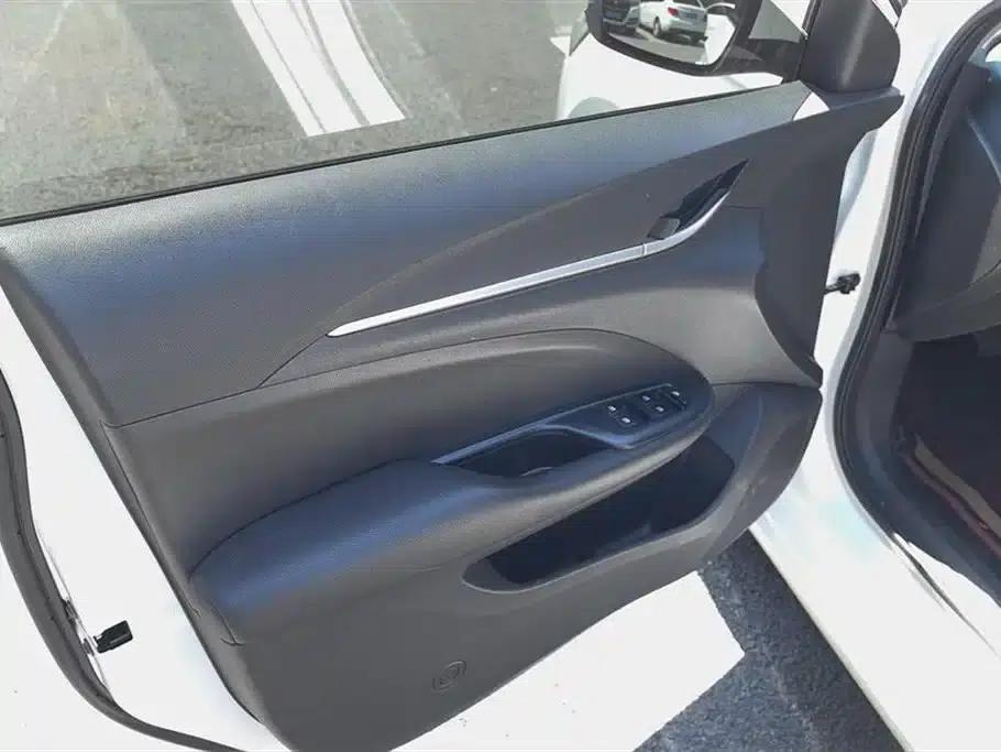 Buick Excelle 2021 Facelift Classic 1.5L Automatic Elite — миниатюра 7