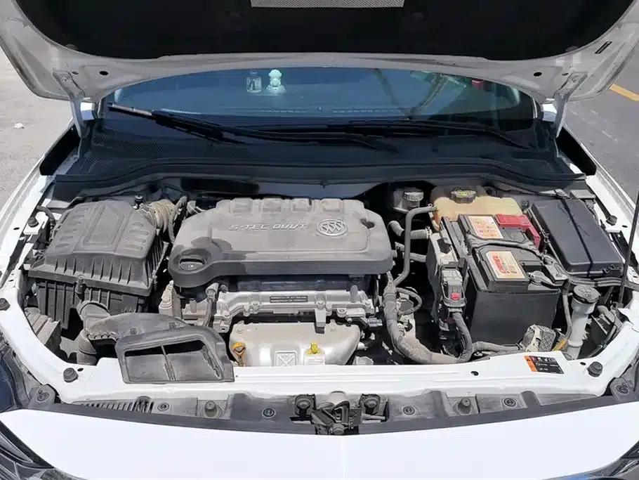 Buick Excelle 2021 Facelift Classic 1.5L Automatic Elite — миниатюра 10