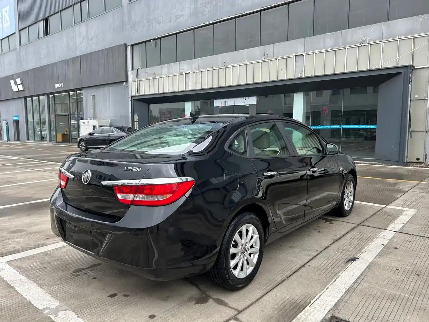 Buick Excelle GT 1.6L Automatic Fashion Edition 2013 — миниатюра 5