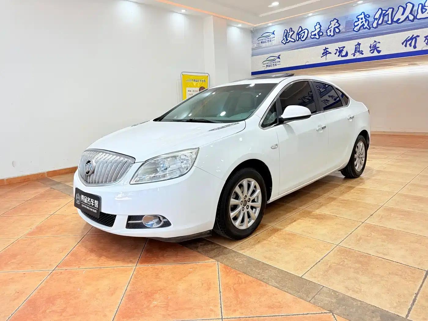 Buick Excelle GT 1.6L Manual Entry-Level Edition (2013) — миниатюра 1