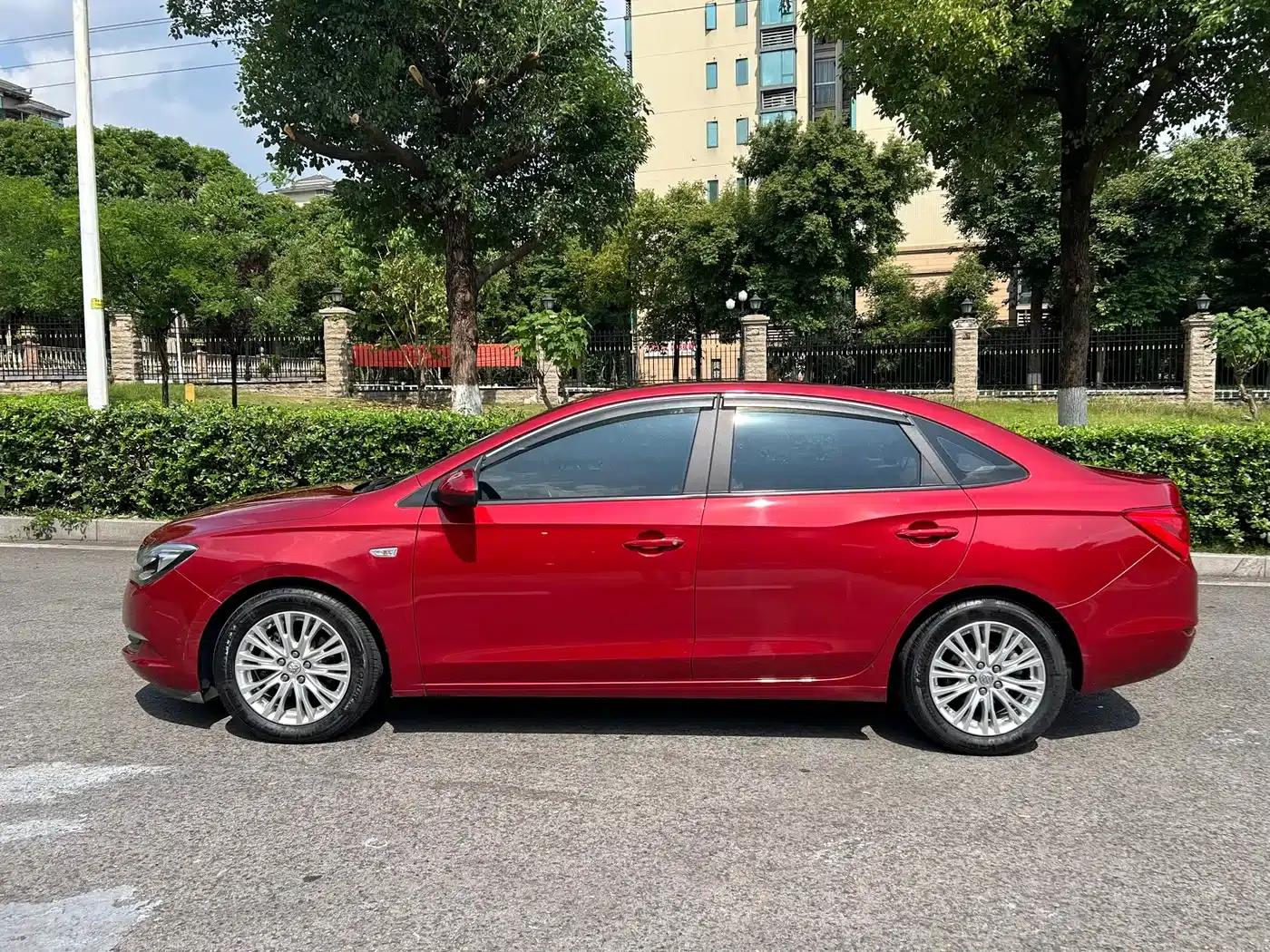 Buick Excelle 2015 15N Automatic Elite — миниатюра 4