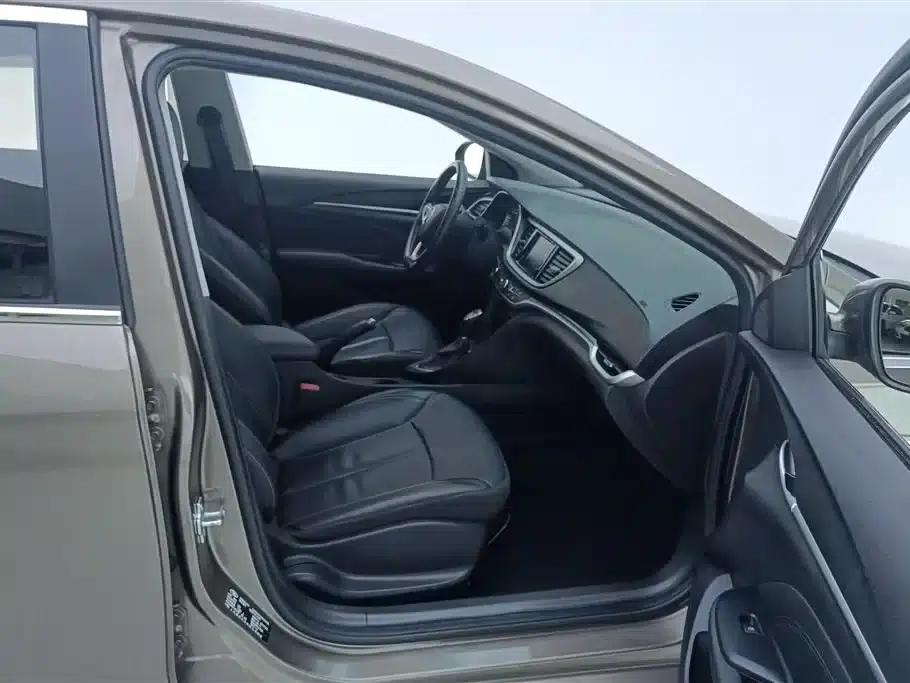 Buick Excelle 2017 15N Automatic Luxury — миниатюра 8