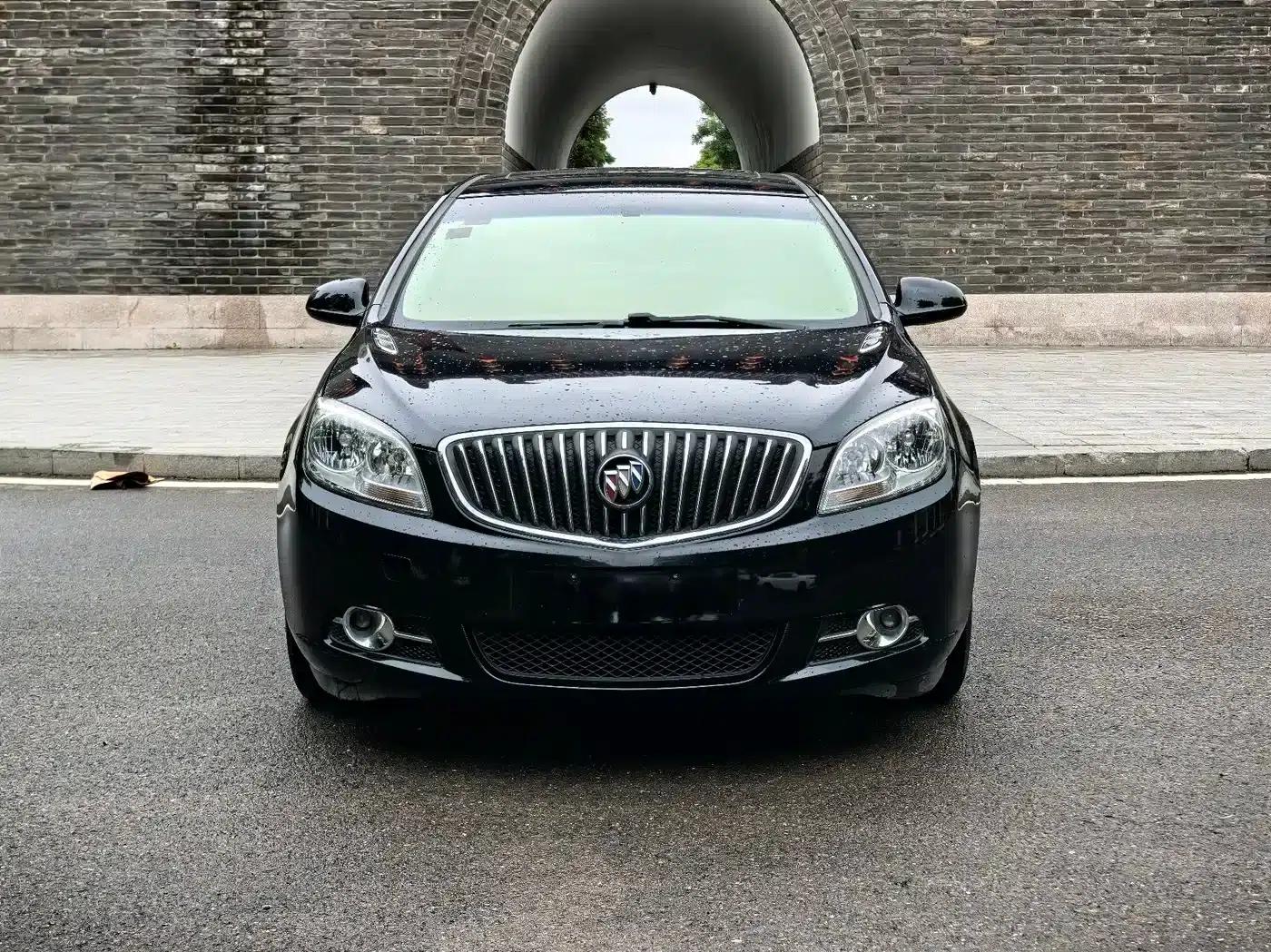 Buick Excelle GT 1.6L Manual Entry-Level Edition (2013) — миниатюра 2