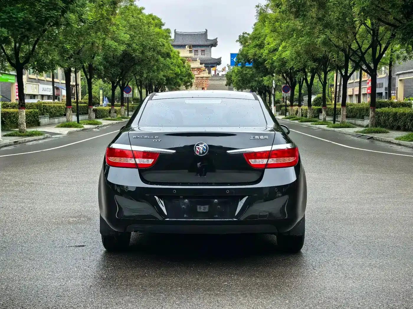 Buick Excelle GT 1.6L Manual Entry-Level Edition (2013) — миниатюра 5