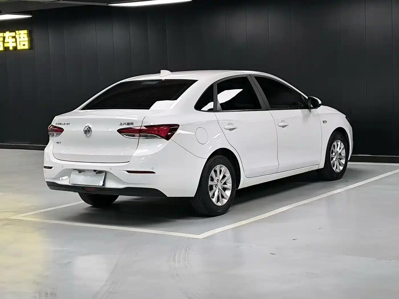 Buick Excelle 2018 15T Dual-Clutch Entry-Level Model (National V Emission Standard) — миниатюра 7