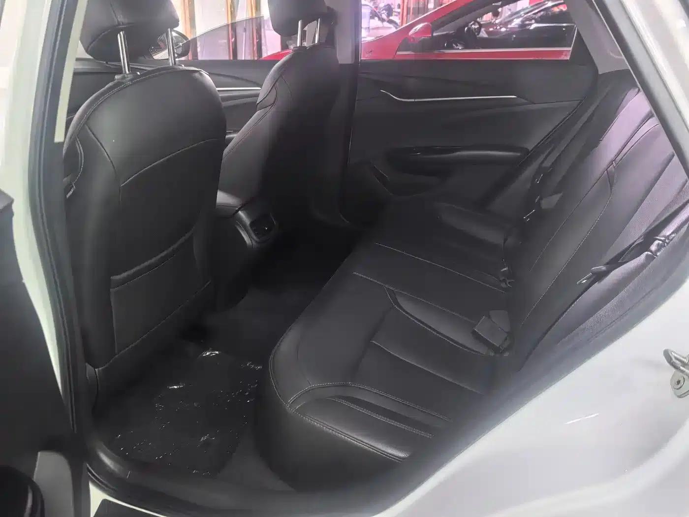 Buick Excelle 2019 18T Automatic Connected Elite (China VI Emission Standard) — миниатюра 7
