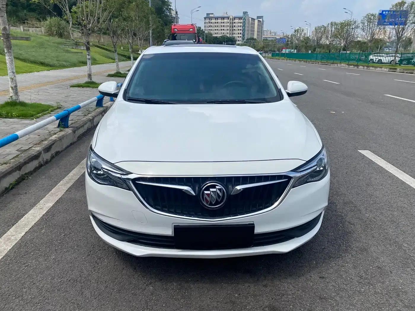 Buick Excelle 2019 15T Dual-Clutch Connected Elite (National V Emission Standard) — миниатюра 2