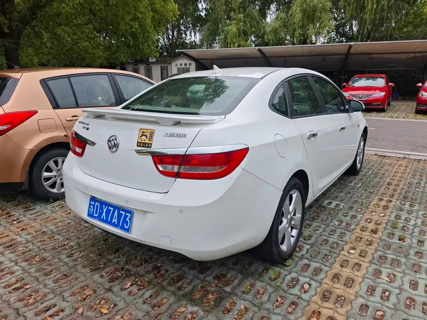Buick Excelle GT 1.6T Automatic Fashion Sport Edition 2013 — миниатюра 6
