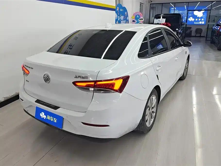 Buick Excelle 2018 15T Dual-Clutch Elite (National V Emission Standard) — миниатюра 3
