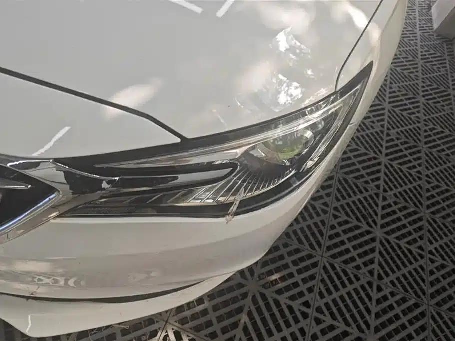 Buick Excelle 2018 15T Dual-Clutch Elite (National V Emission Standard) — миниатюра 5