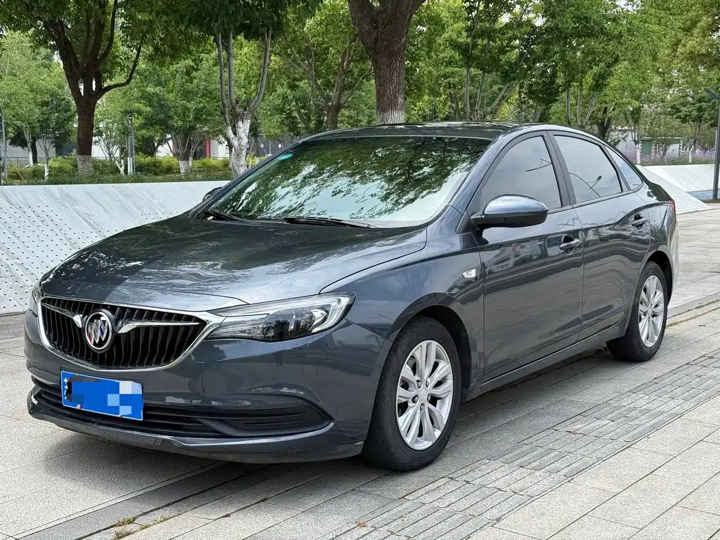 Buick Excelle 2021 Classic 1.5L Automatic Entry-Level Model — миниатюра 2