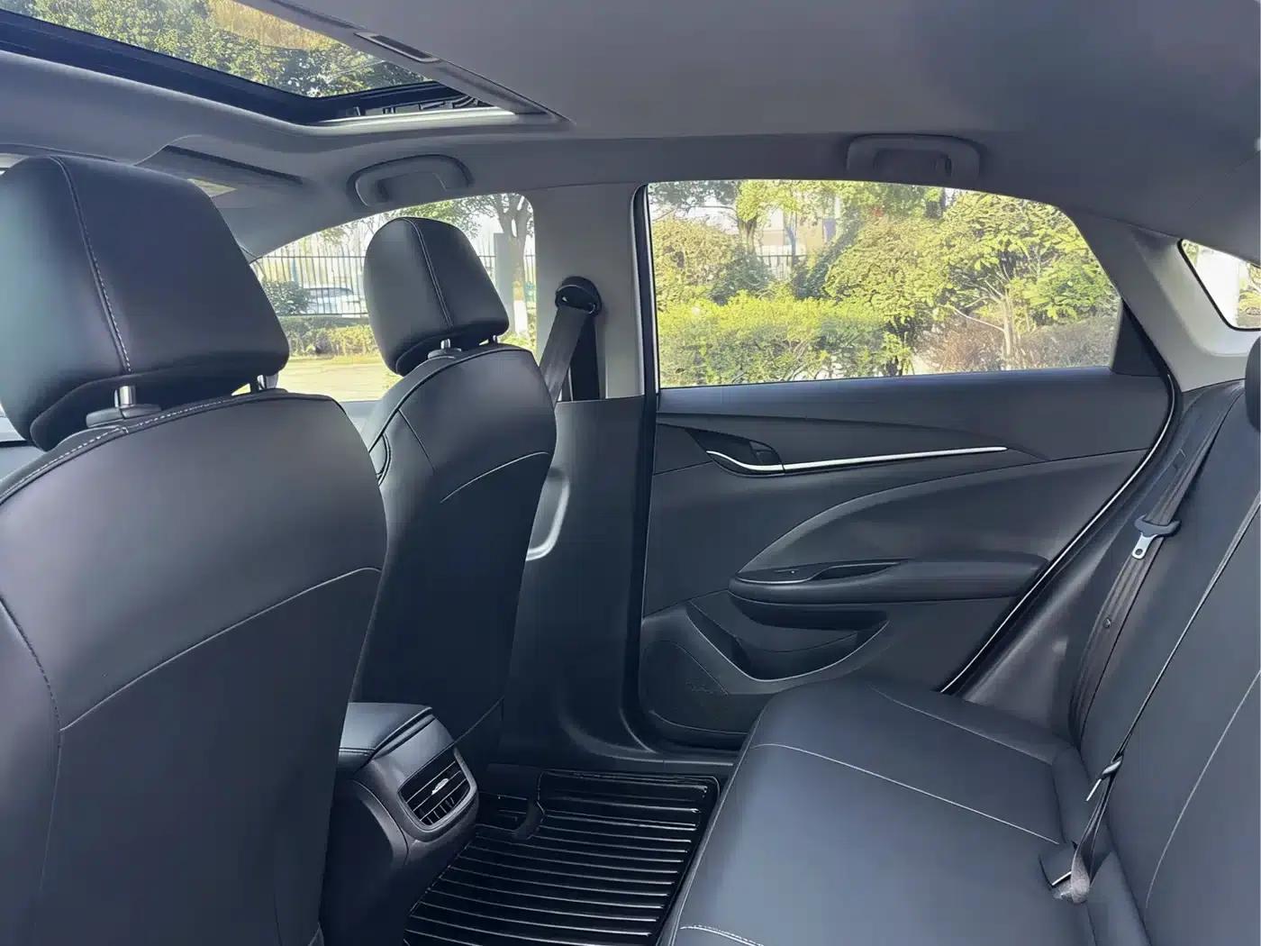 Buick Excelle 2021 Facelift 1.3T Automatic Mild Hybrid Elite — миниатюра 12