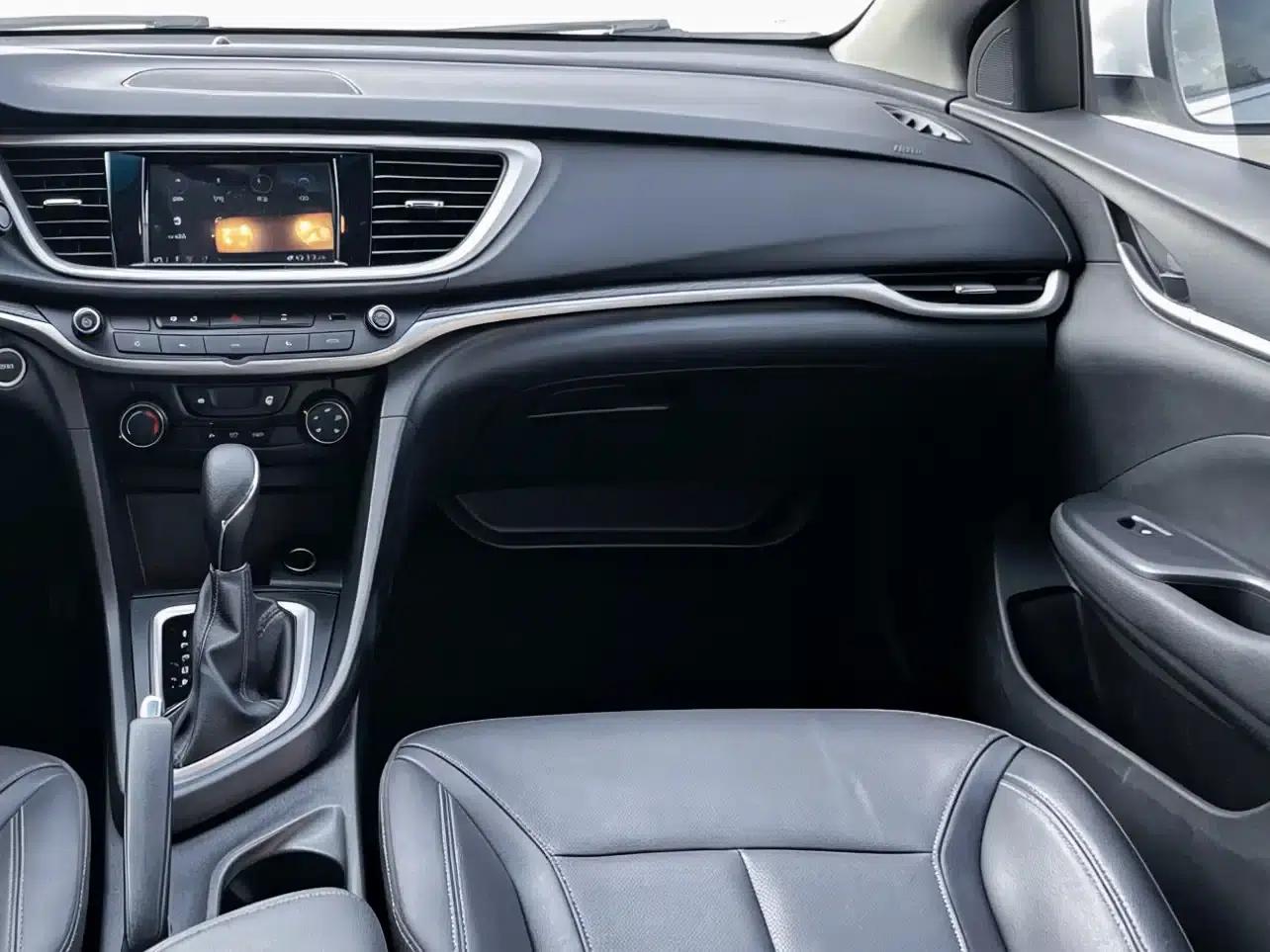 Buick Excelle 2021 Facelift 1.3T Automatic Mild Hybrid Elite — миниатюра 16