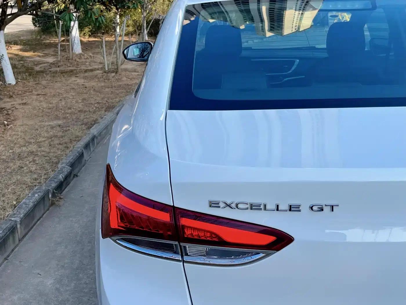 Buick Excelle 2021 Facelift 1.3T Automatic Mild Hybrid Elite — миниатюра 7