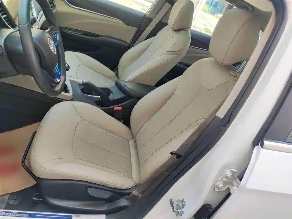 Buick Excelle 2017 15N Manual Elite — миниатюра 12